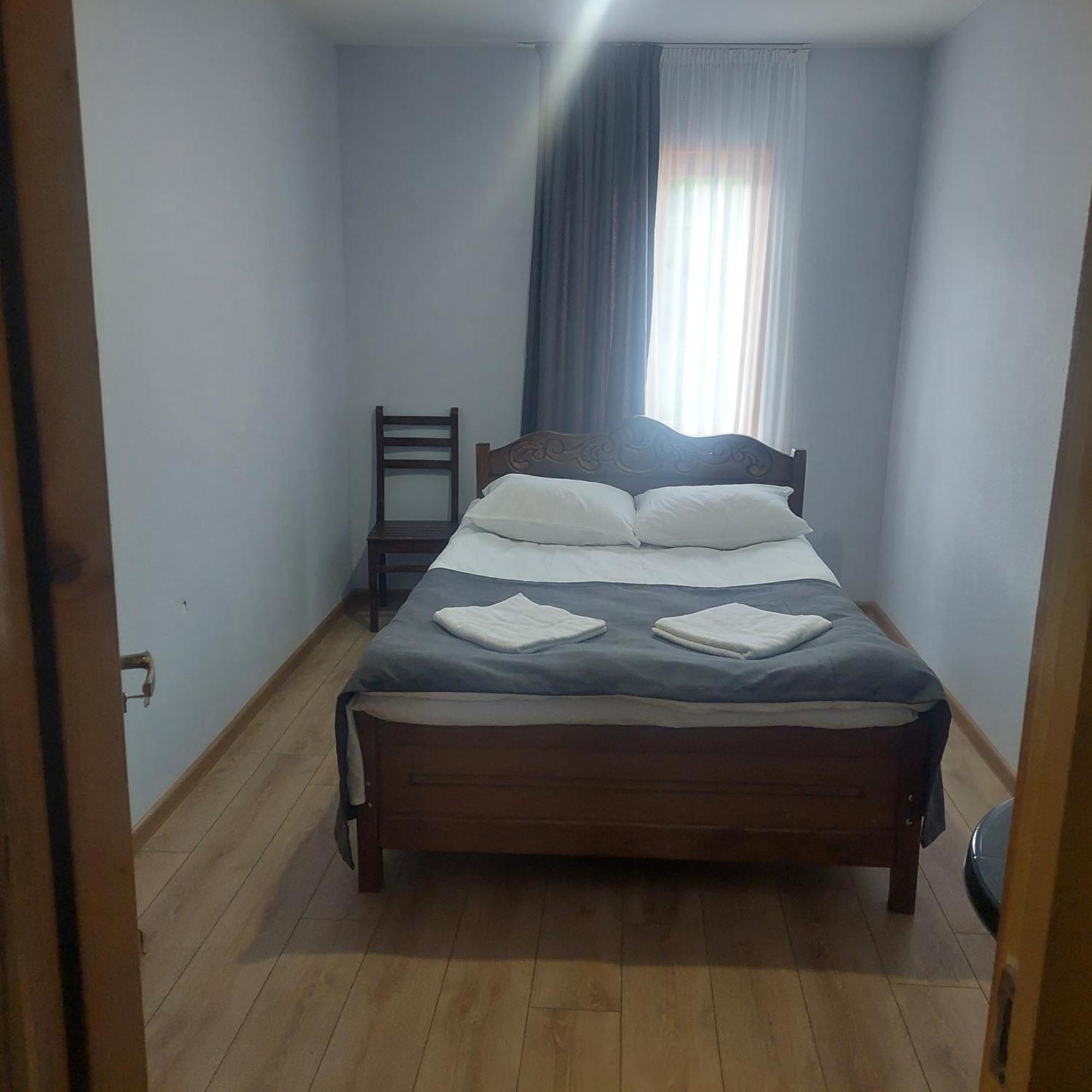 Guest House Tsasne Omalo Екстер'єр фото