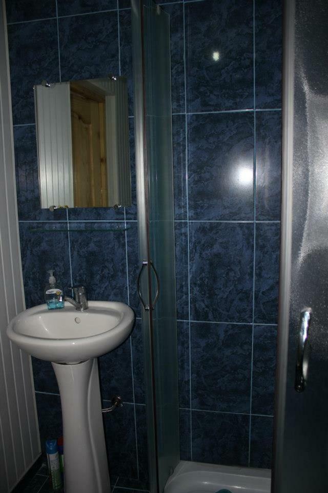 Guest House Tsasne Omalo Екстер'єр фото