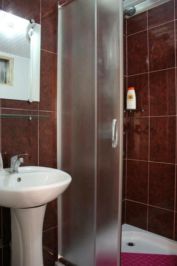 Guest House Tsasne Omalo Екстер'єр фото